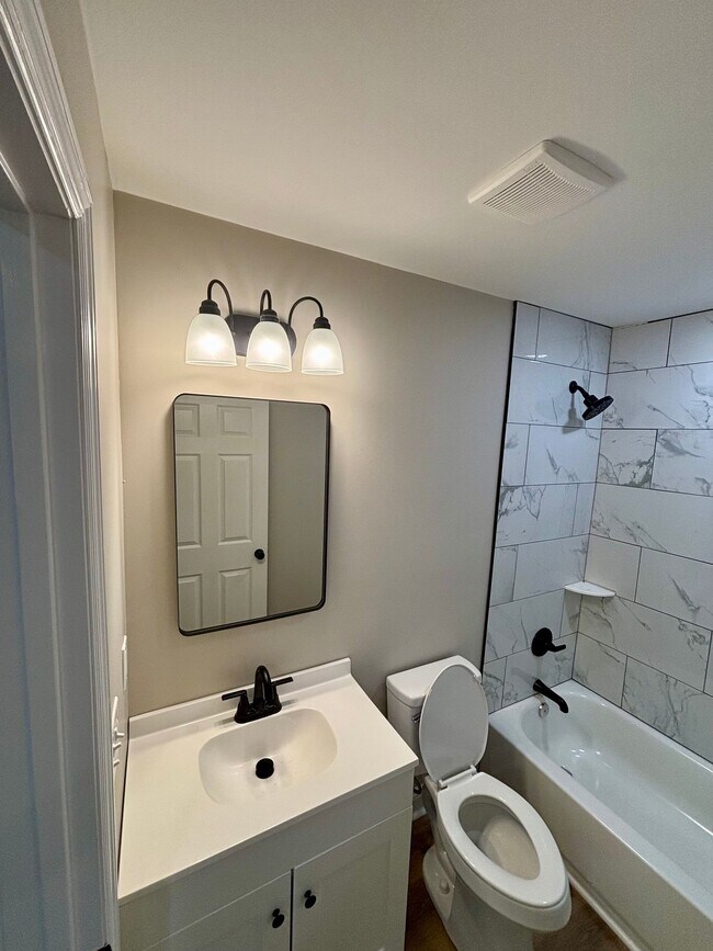 Foto del edificio - 2207 Swanson Ct NW