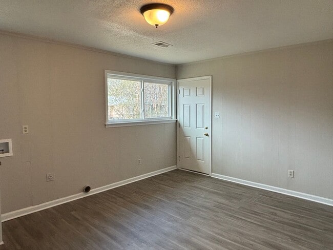 Building Photo - 6275 Southbridge Dr Horn Lake, MS