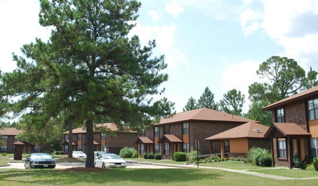 Foto del edificio - Wedgewood Apartments
