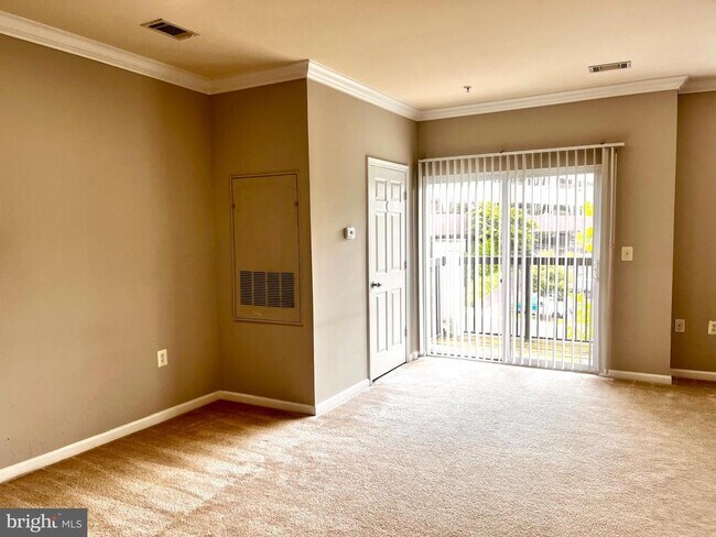 Building Photo - 11375 Aristotle Dr