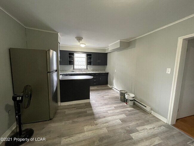 Foto del edificio - 366 S River St