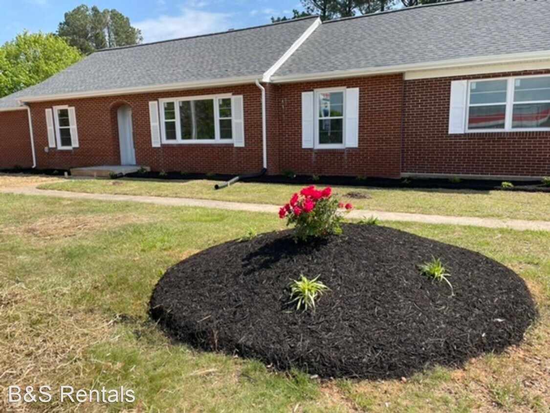 Primary Photo - 3 br, 2 bath House - 3056 Franklin Turnpike