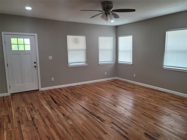 Foto del edificio - 326 N Denver St