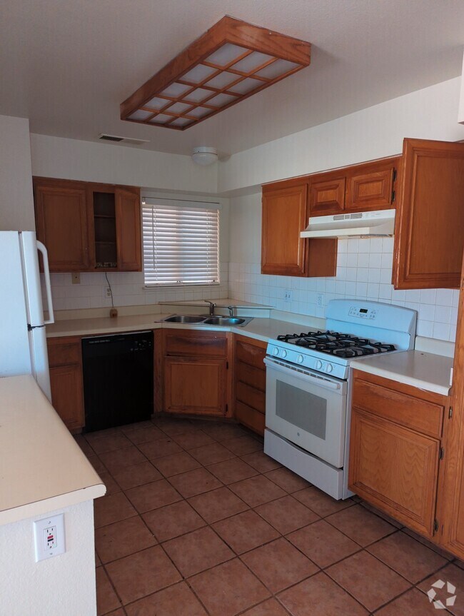 Willows Apartments under 2,500 Las Vegas, NV 2 Rentals