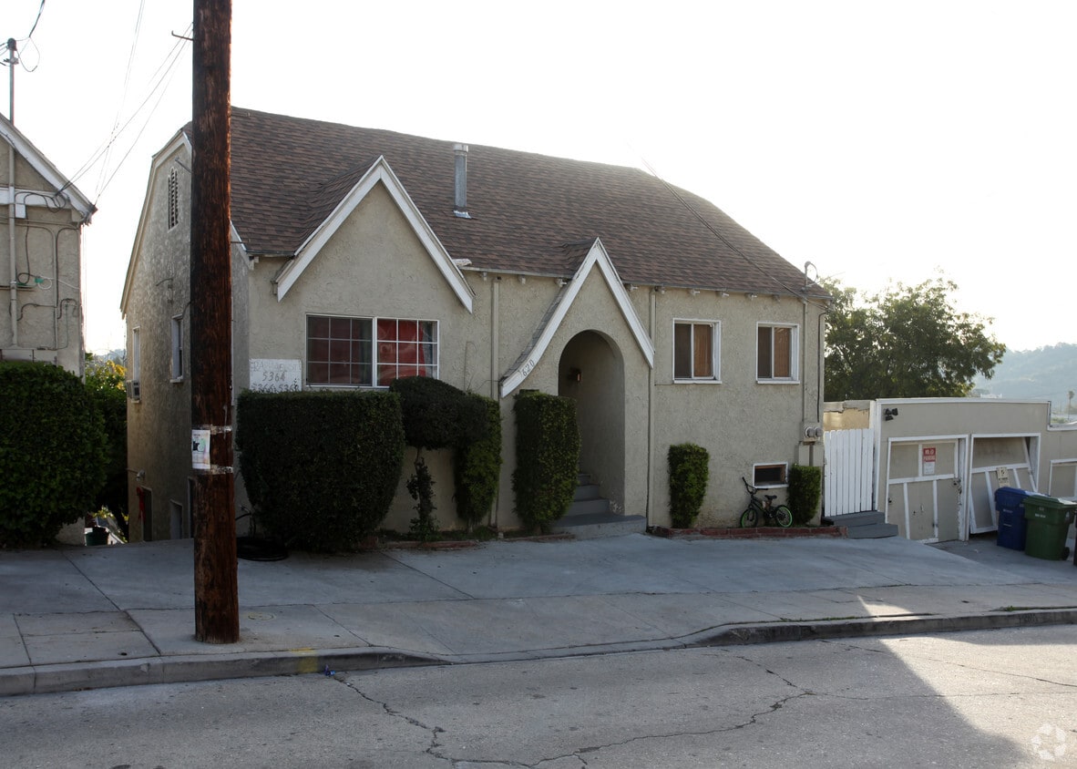 Building Photo - 620 Umbria St