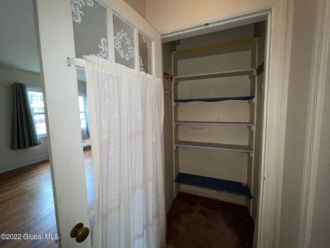 Building Photo - 1829 Osterlitz Ave