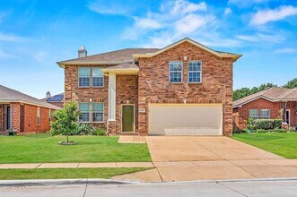Building Photo - 1725 Trego Dr