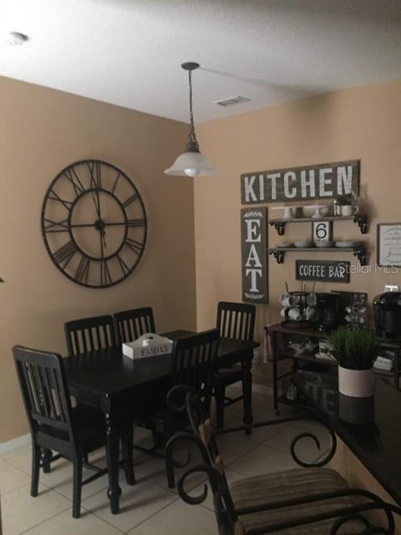 Foto del edificio - 2364 Victoria Falls Dr