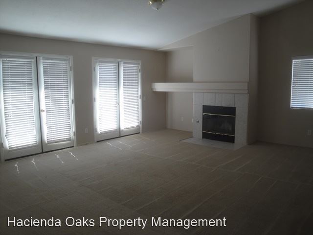 Building Photo - 4 br, 3 bath House - 2451 Bicknell Ave
