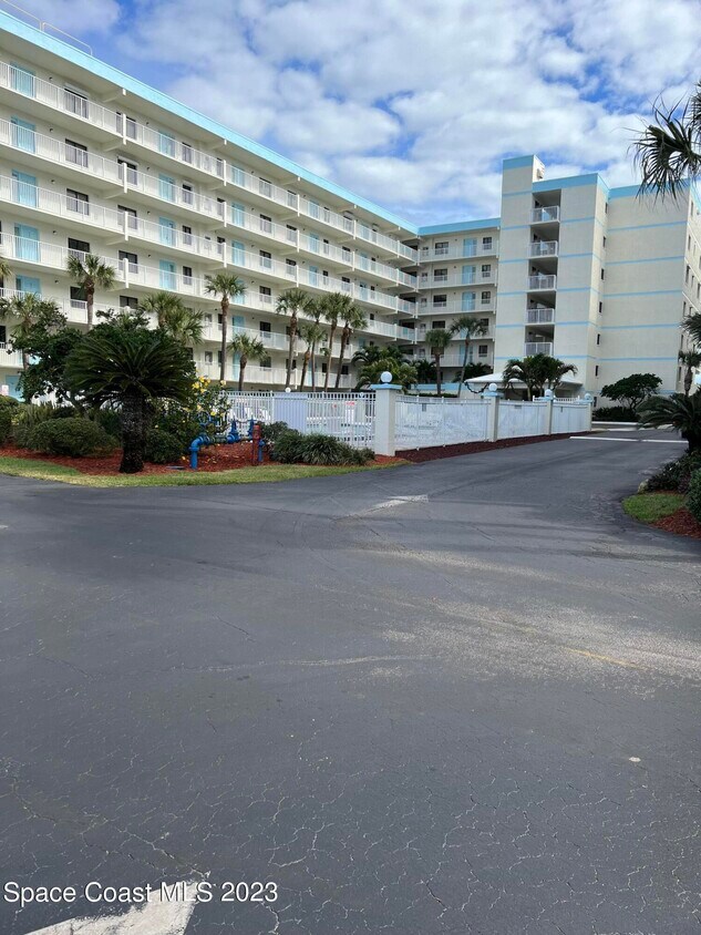 1050 N Atlantic Ave Unit 202, Cocoa Beach, FL 32931 Condo for Rent in