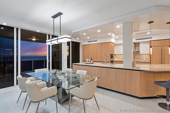Building Photo - 3100 N Ocean Blvd