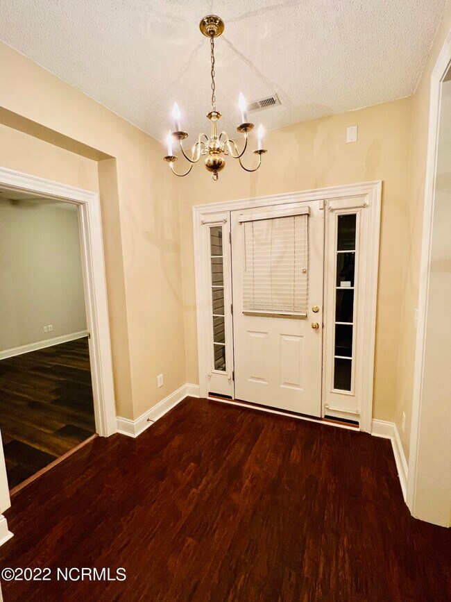 Foto del edificio - 3600 Willow Run Dr