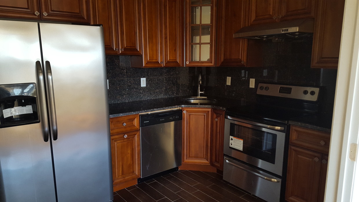 Foto principal - 1100 Spring Garden St
