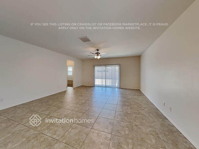 Building Photo - 25567 W Allen St
