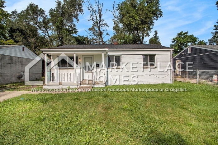 Primary Photo - 590 Calder Ave