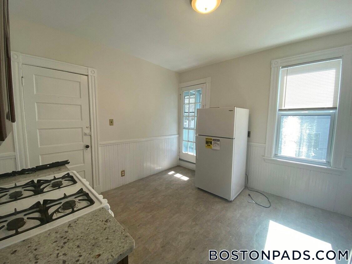 Foto principal - 250 Belgrade Ave