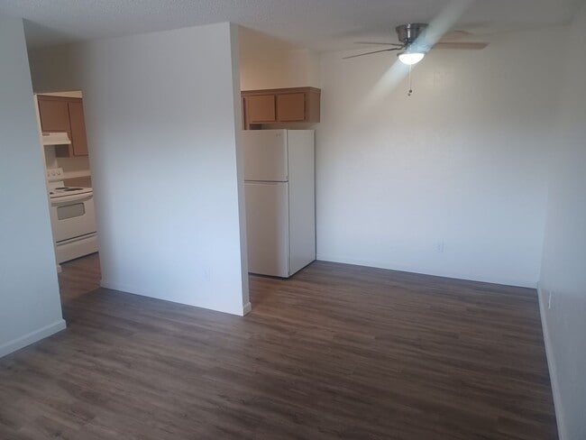 Interior Photo - Tierra Alegre