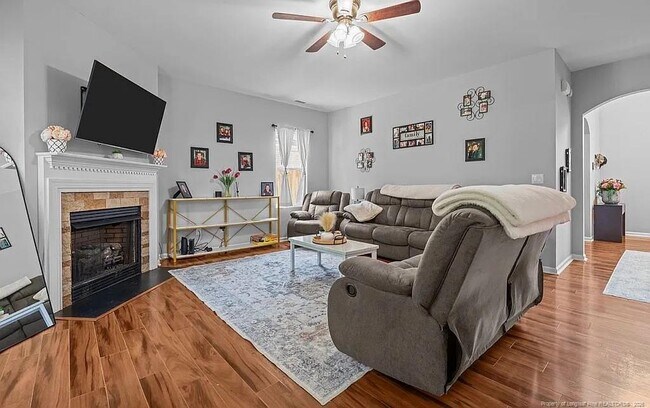 Foto del edificio - 364 Heathrow Dr