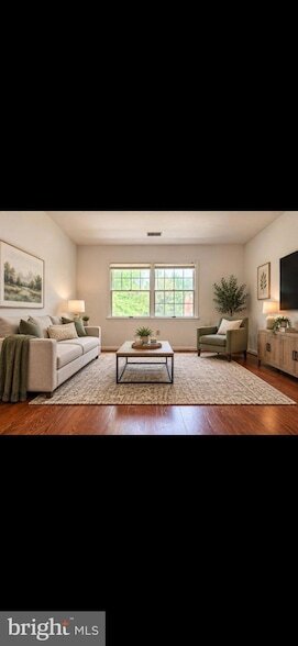 Foto del edificio - 1259 Fairchild Ave