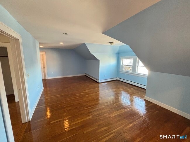 Building Photo - 358 Park Ave