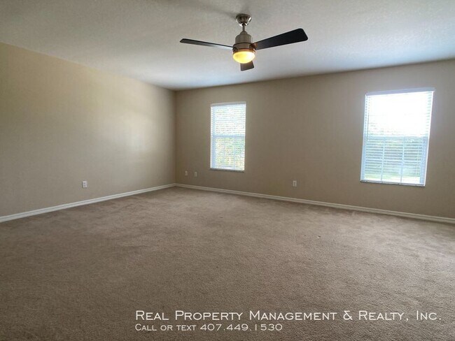 Building Photo - Nice 3 BR / 2.5 BA Townhouse In Walden Chase