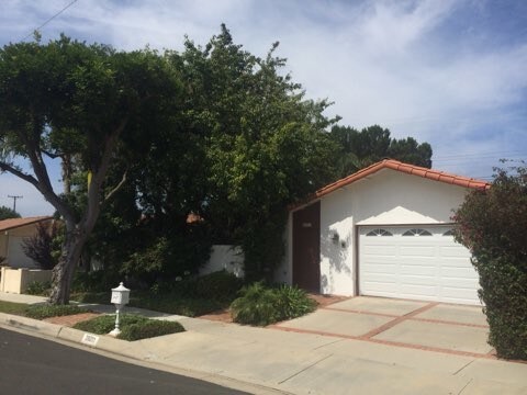 Building Photo - 28311 Golden Meadow Dr