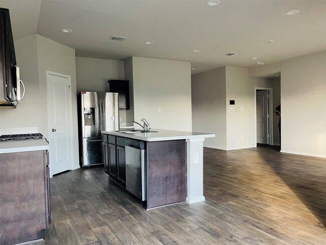 Building Photo - 21328 Pne Ml Dr