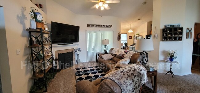 Building Photo - 5038 Terra Lake Cir