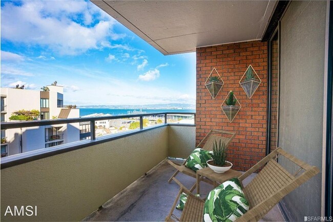 Foto del edificio - 2 br, 2.5 bath House - 101 Lombard Street ...