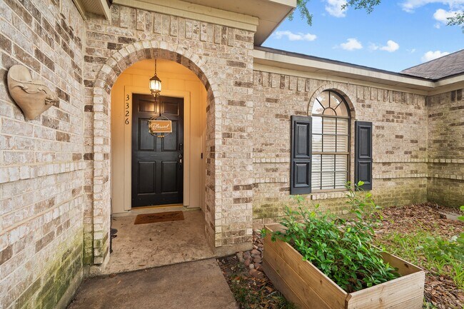 Foto del edificio - 3326 Lakeland Gardens Dr