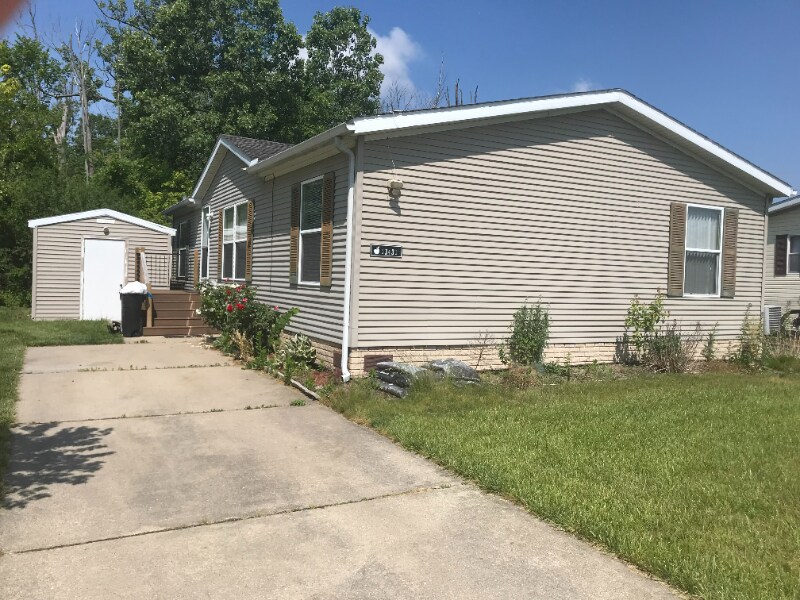 Foto principal - 13431 Peach St