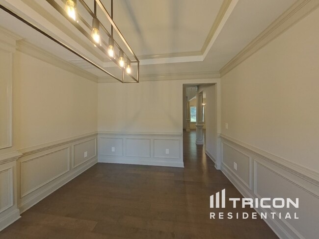 Building Photo - 3227 Brigadier Way SW