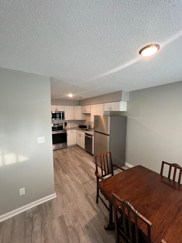 Foto del edificio - 1658 Stuart Square Cir