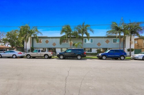 Building Photo - FC Elm Vista 38, LLC