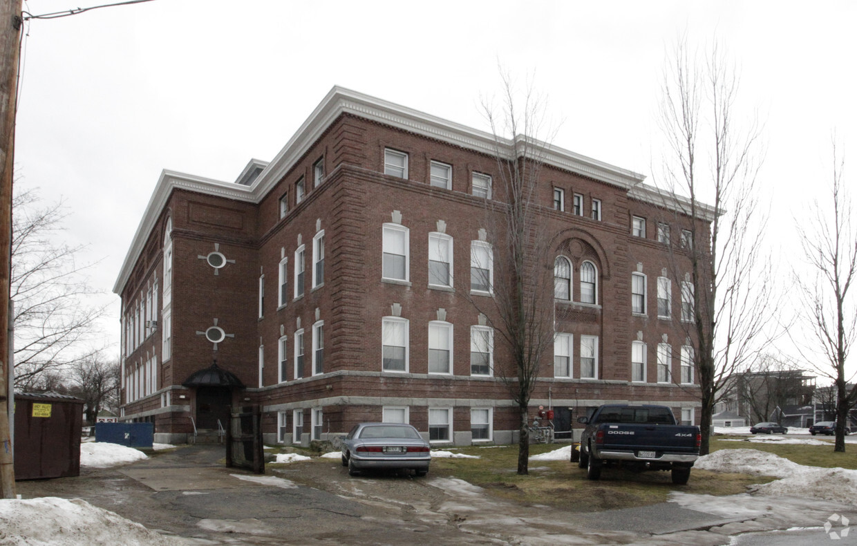 Building Photo - Jordan School Apartments