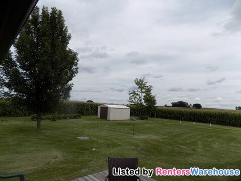 Foto del edificio - W3168 40th Ave