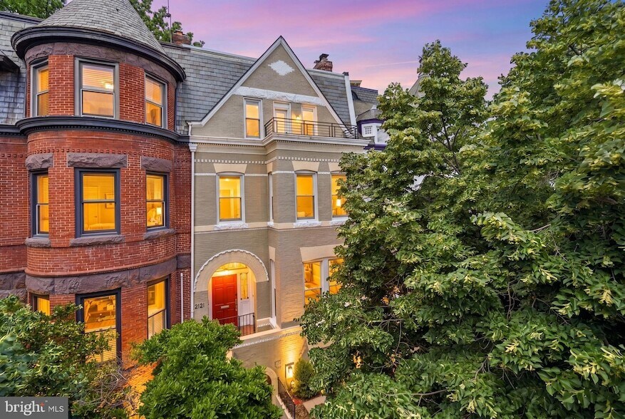 Photo - 2121 R Street NW Unit