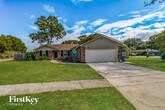 Foto principal - 2967 W Safeshelter Dr