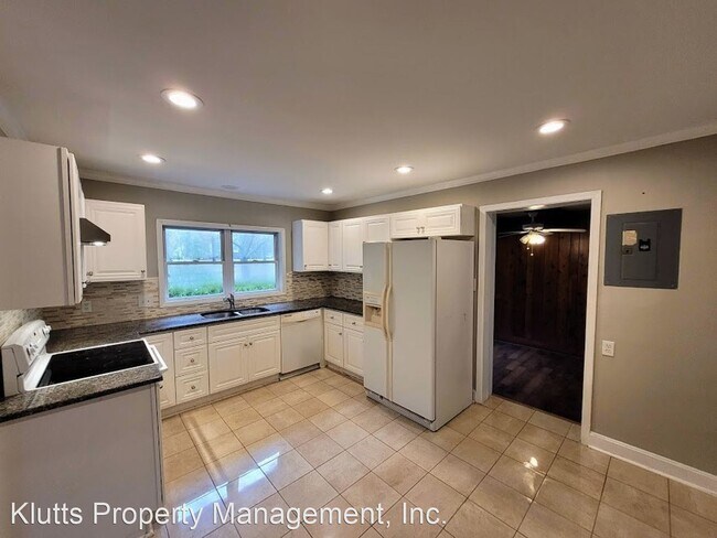 Building Photo - 3 br, 1.5 bath House - 4107 Walker Road