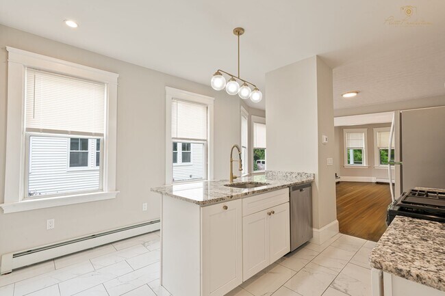 Foto del edificio - 448-450 Pleasant Valley Pkwy.