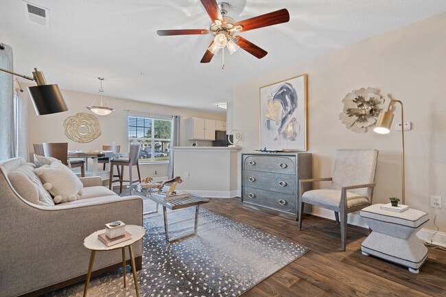 Building Photo - Southern Pines Reserve