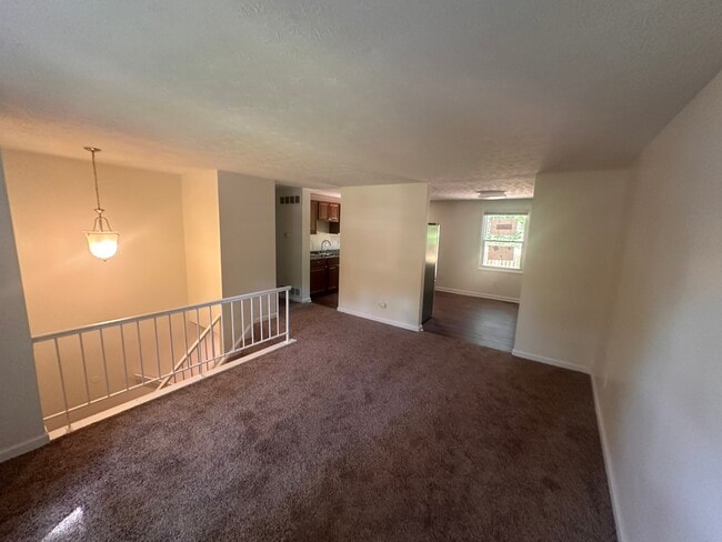 Building Photo - 9146 Trelawney Ct