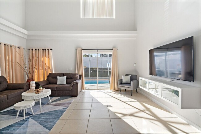 Foto del edificio - 346 Riggs Cir