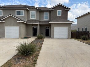 Building Photo - 16926 Spirit Brk