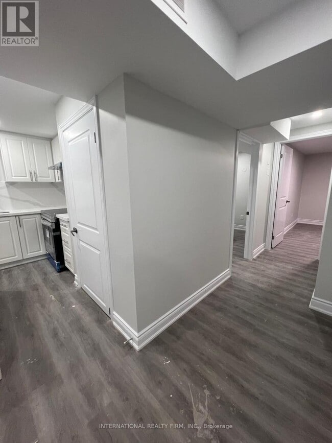 Building Photo - 40 Cotswold Ct