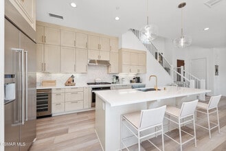 Building Photo - 20843 Acorn Cir
