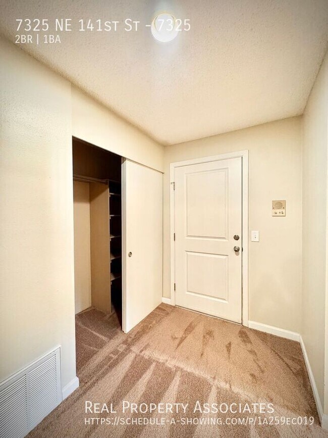 Foto del edificio - 7325 NE 141st St
