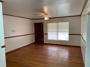 Building Photo - 1801 Atkamire Dr