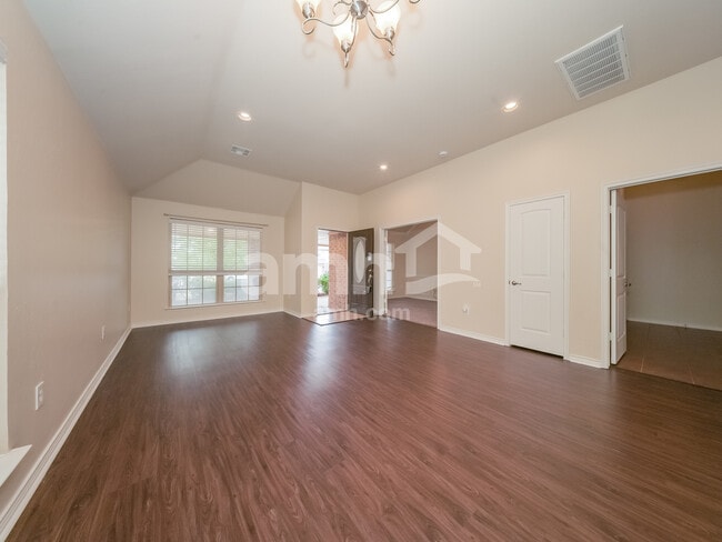 Building Photo - 16304 Fair Winds Way