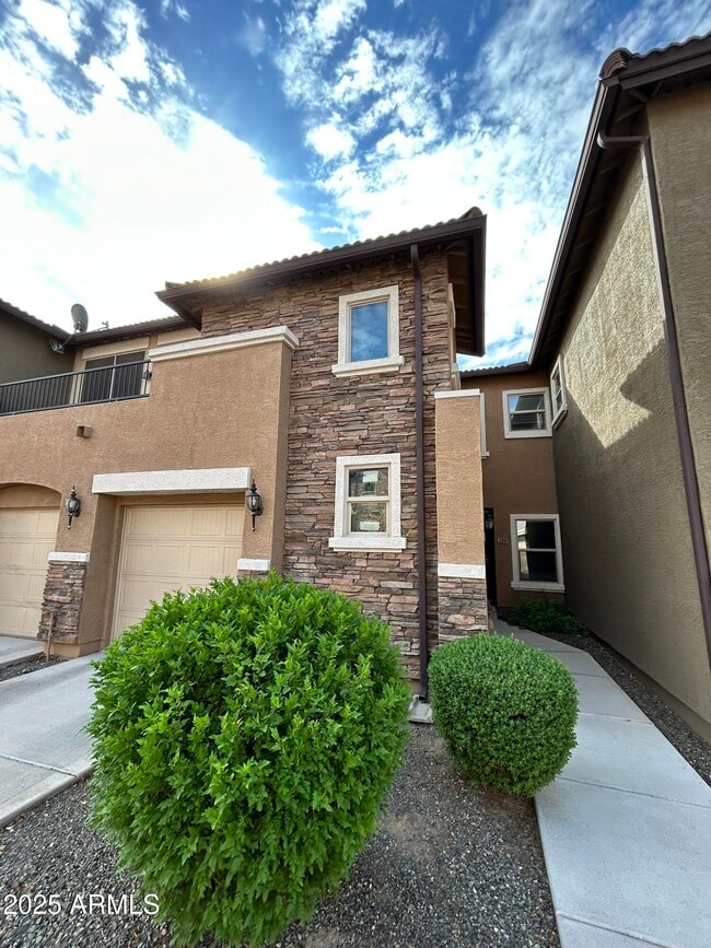 Building Photo - 7726 E Baseline Rd